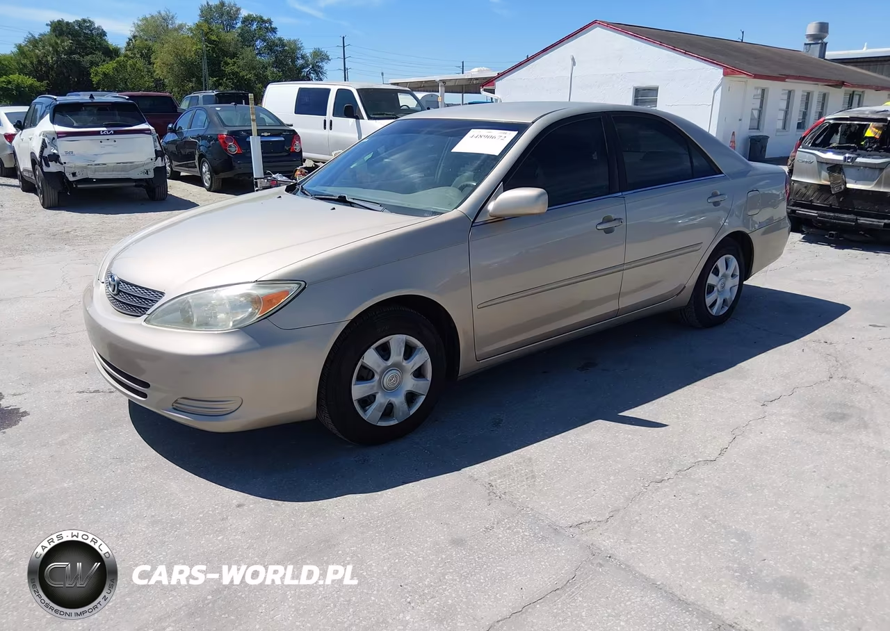 2004 Toyota Camry Le VIN:4T1BE32K64U358854 - 2