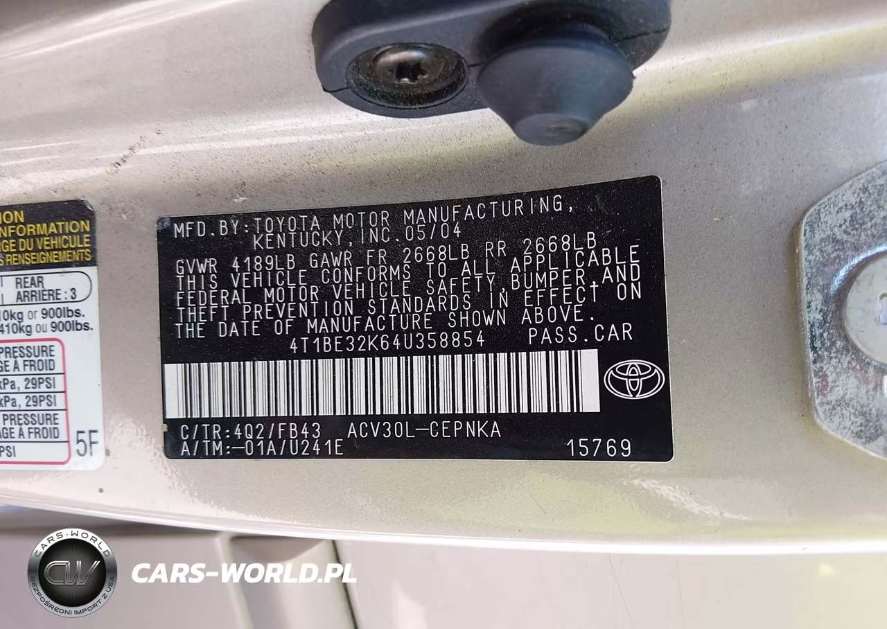 2004 Toyota Camry Le VIN:4T1BE32K64U358854 - 9