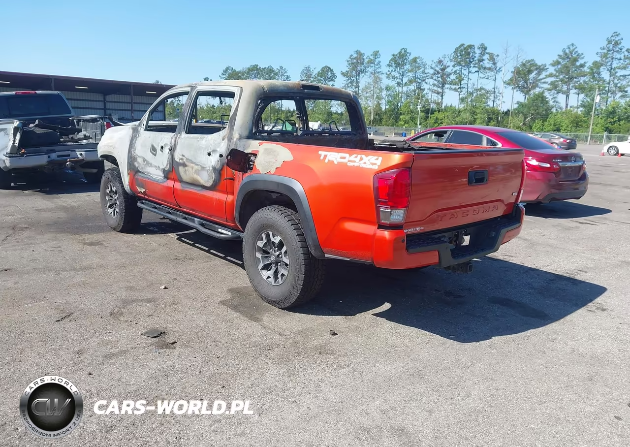 2017 Toyota Tacoma Trd Off Road VIN:5TFCZ5AN6HX046798 - 3