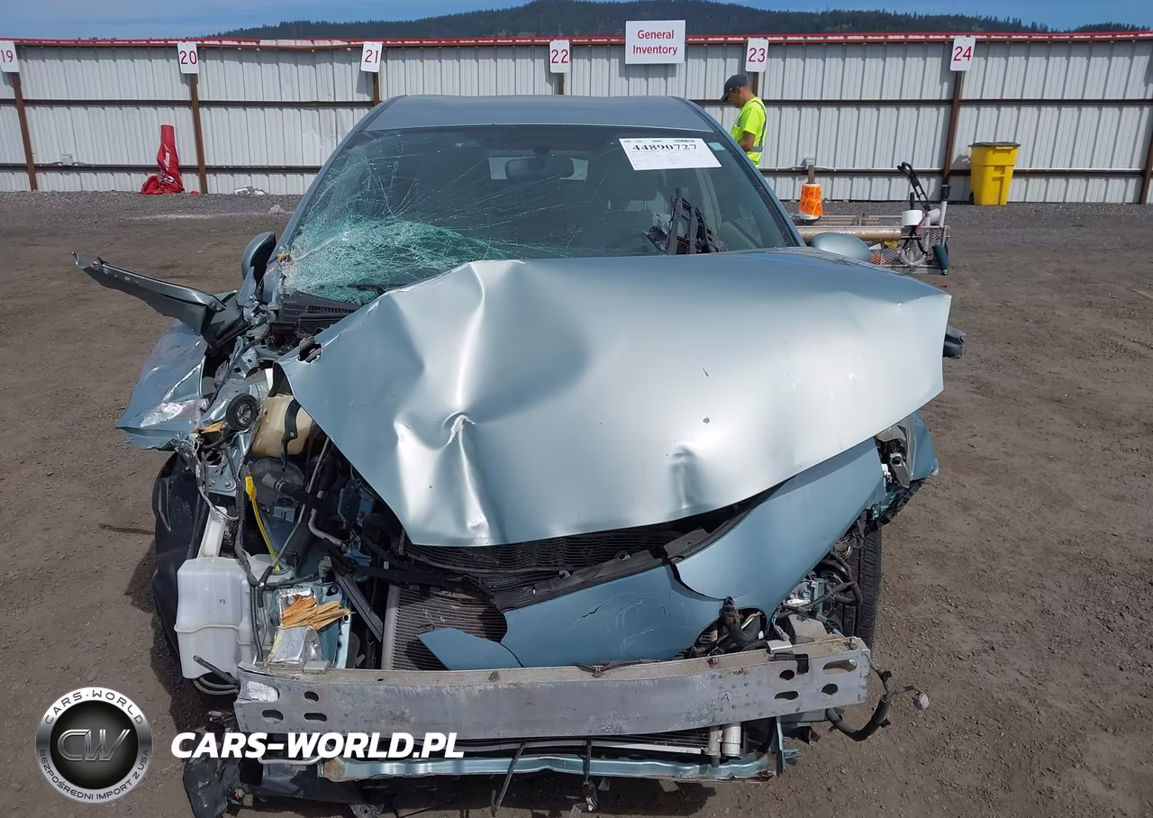2012 Toyota Prius Two VIN:JTDKN3DUXC1539104 - 12