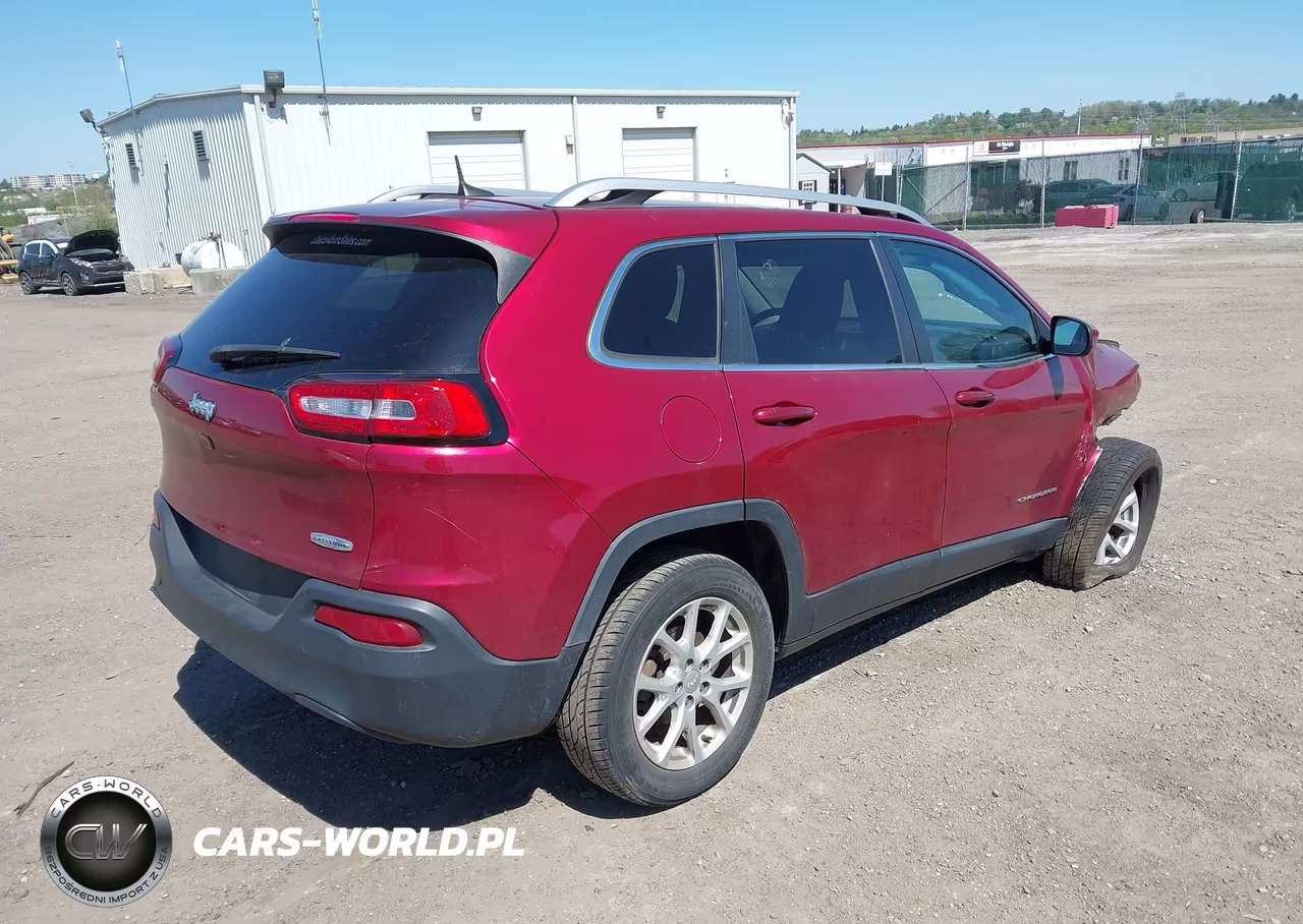 2017 Jeep Cherokee Latitude Fwd VIN:1C4PJLCB8HW502497 - 4