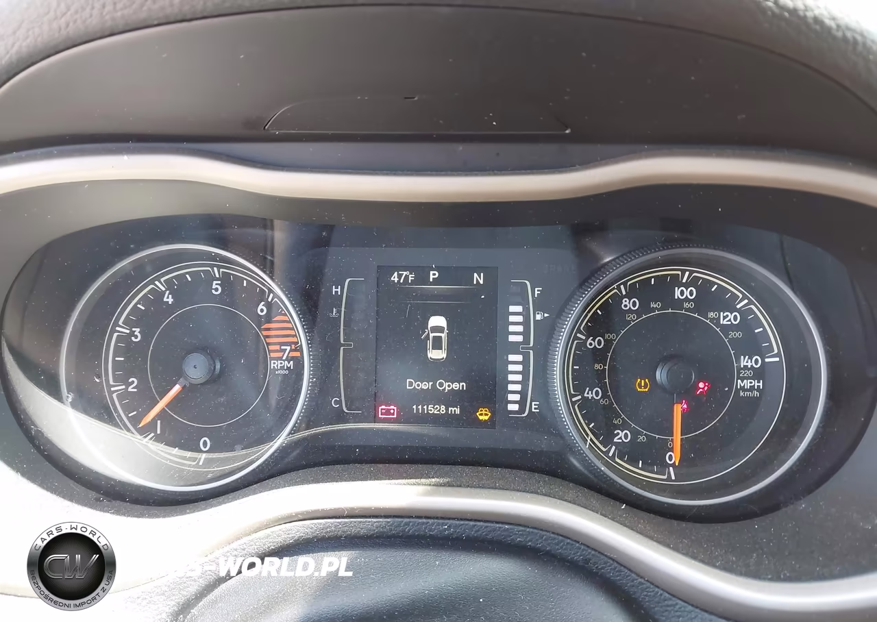 2017 Jeep Cherokee Latitude Fwd VIN:1C4PJLCB8HW502497 - 7