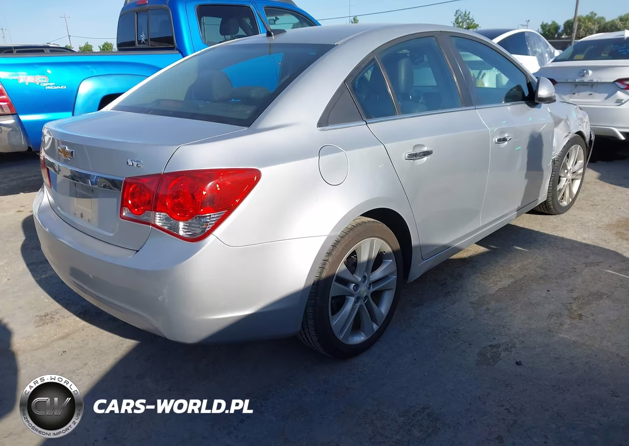 2011 Chevrolet Cruze Ltz VIN:1G1PH5S92B7154079 - 4