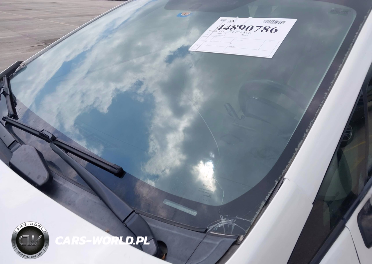 2011 Toyota Prius Two VIN:JTDKN3DU9B0323118 - 15