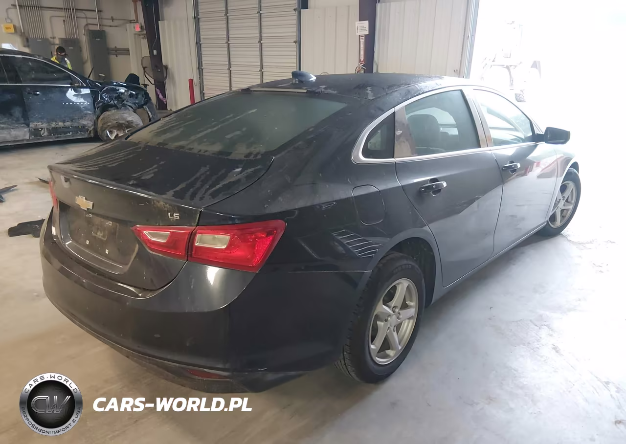 2016 Chevrolet Malibu Ls VIN:1G1ZB5ST5GF359575 - 4