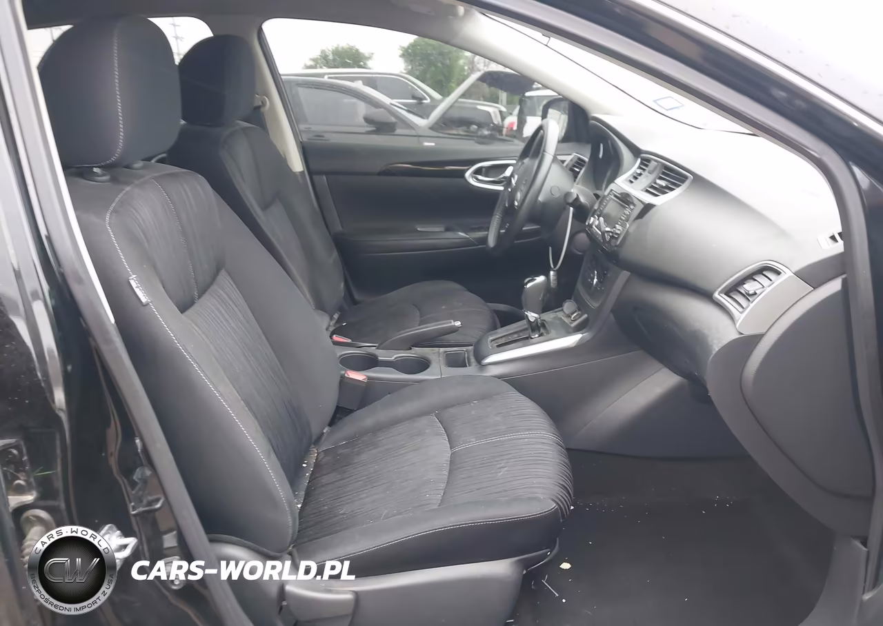 2018 Nissan Sentra Sv VIN:3N1AB7AP4JL636415 - 5