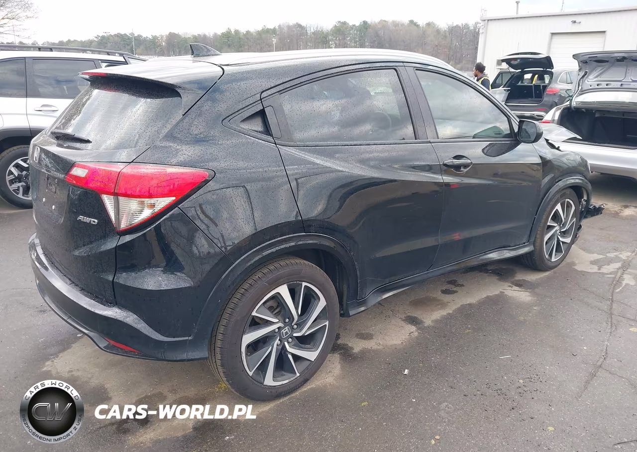 2019 Honda Hr-V Sport VIN:3CZRU6H10KG708821 - 4
