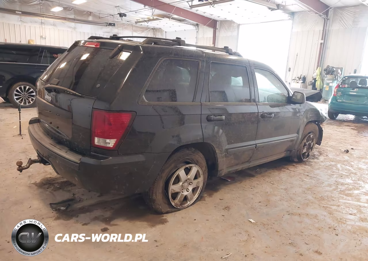 2009 Jeep Grand Cherokee Laredo VIN:1J8GR48K49C547407 - 4