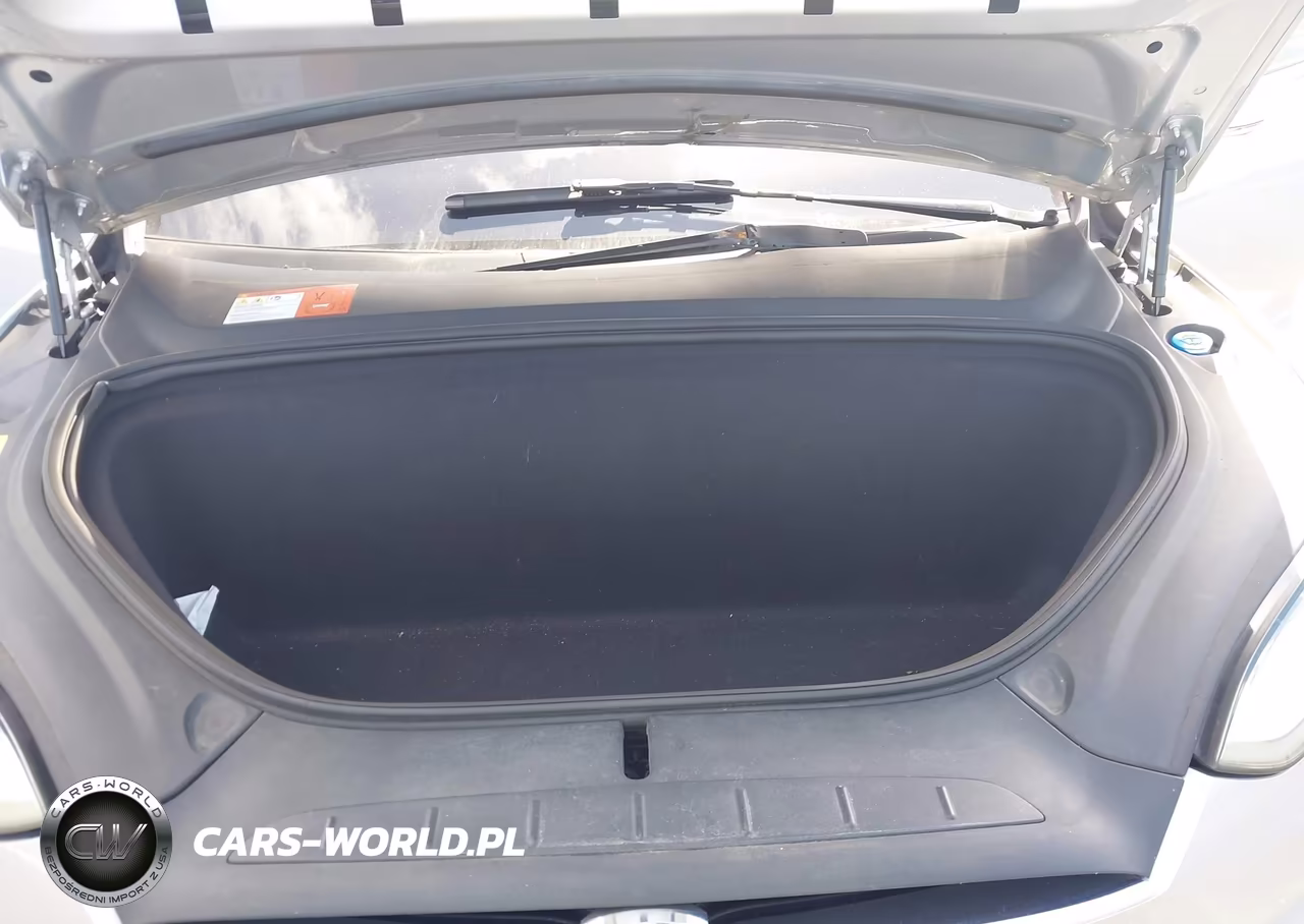 2016 Tesla Model X 60D-70D-75D-90D-P100D VIN:5YJXCBE25GF019120 - 10