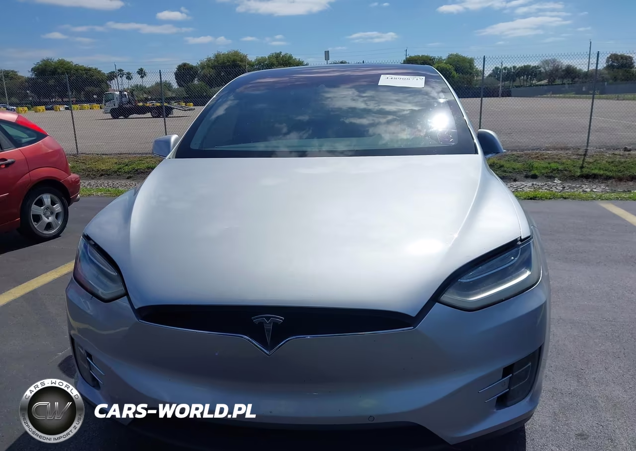 2016 Tesla Model X 60D-70D-75D-90D-P100D VIN:5YJXCBE25GF019120 - 6