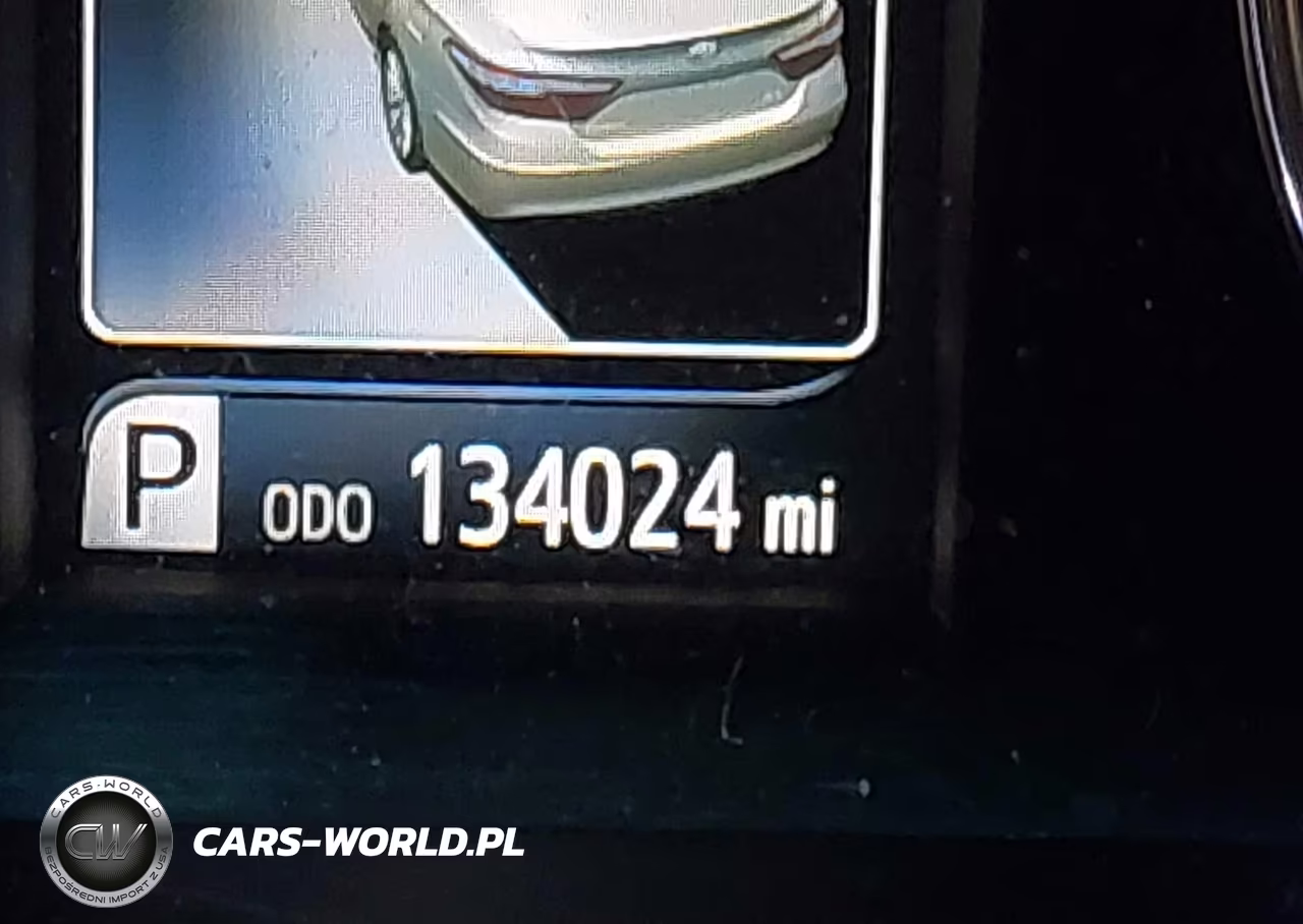 2016 Toyota Camry Le VIN:4T1BF1FK6GU227665 - 16