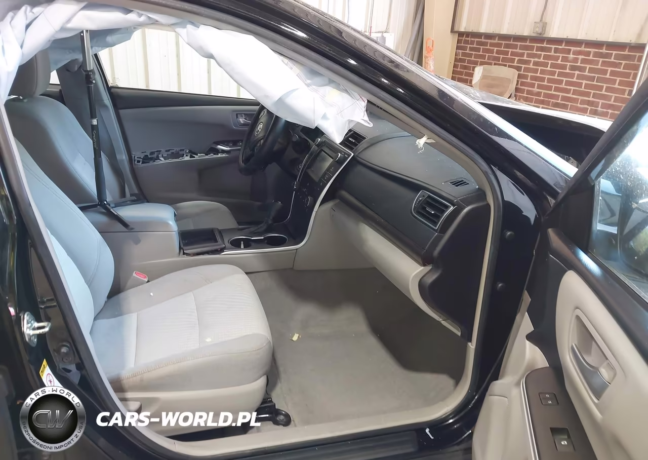 2016 Toyota Camry Le VIN:4T1BF1FK6GU227665 - 5