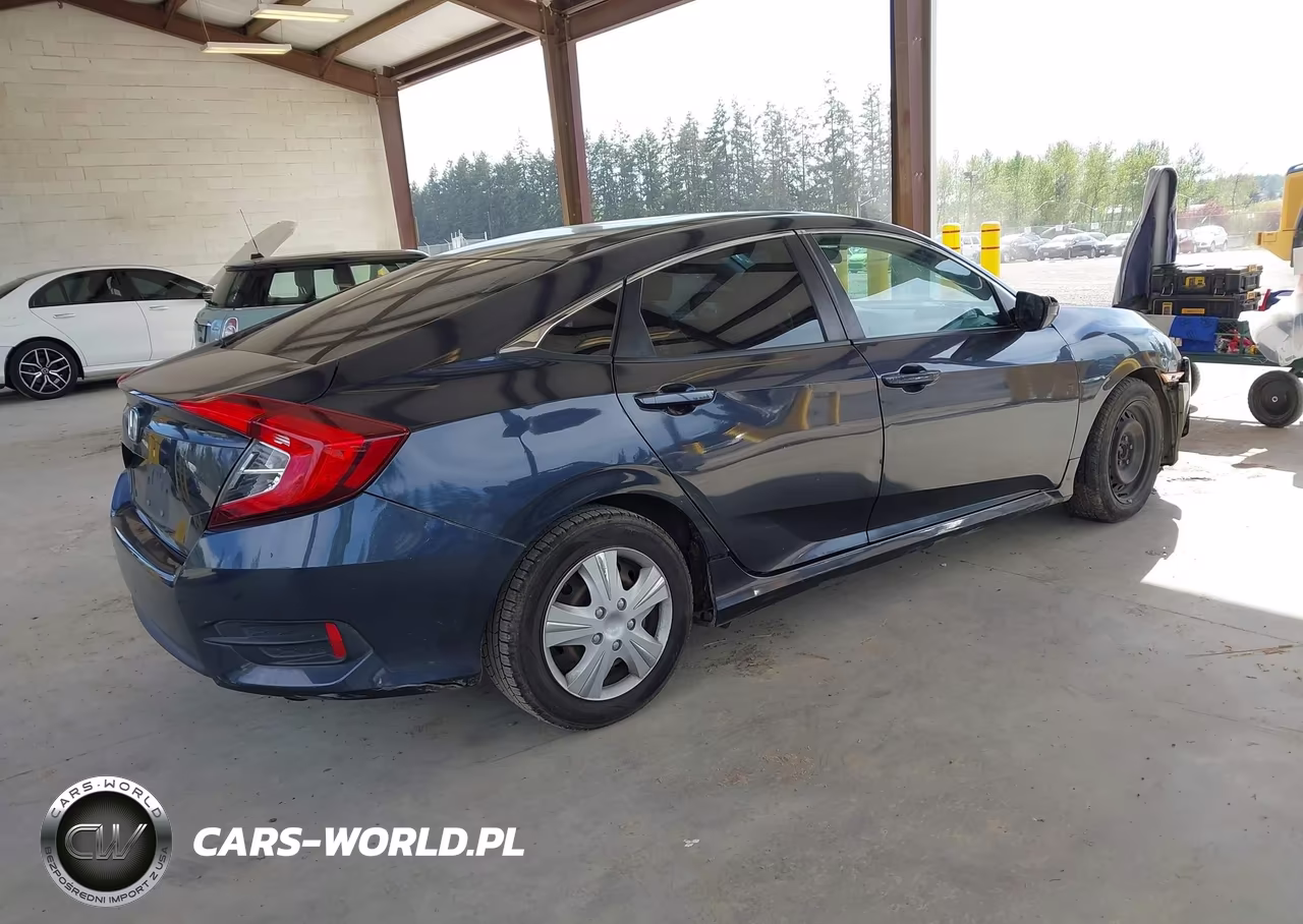 2018 Honda Civic Lx VIN:2HGFC2F53JH595926 - 4