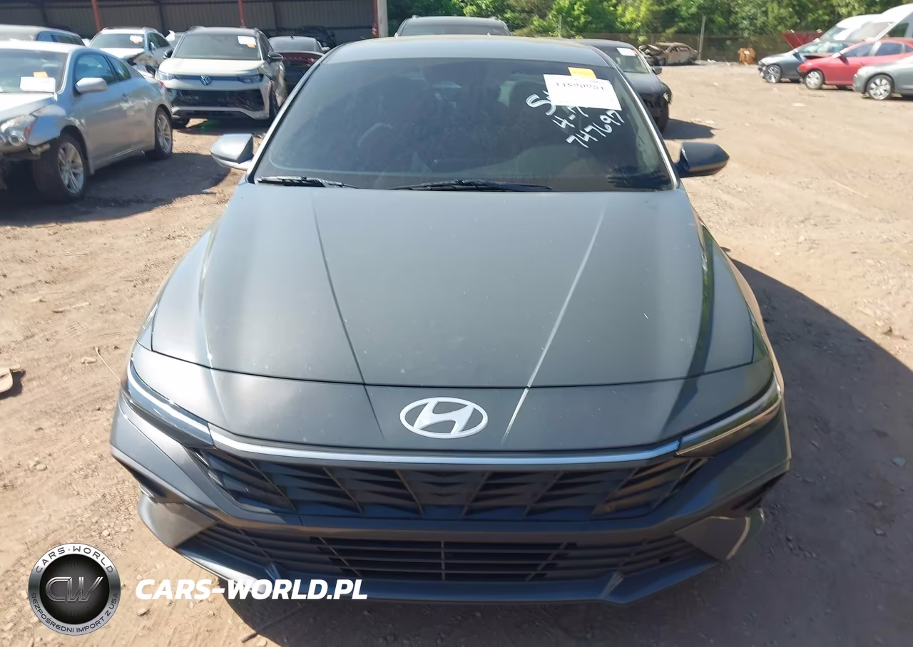 2024 Hyundai Elantra Sel VIN:KMHLM4DG4RU747697 - 12