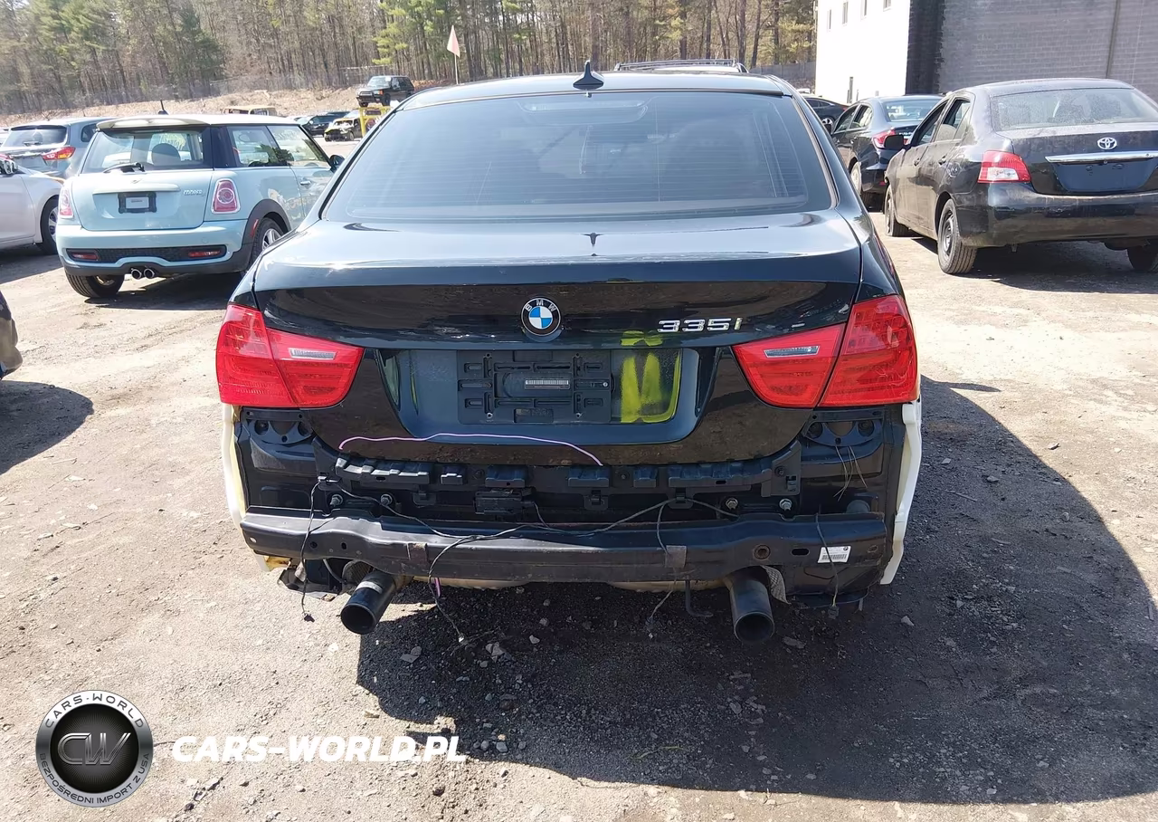 2011 BMW 335I xDrive VIN:WBAPL5G59BNN23380 - 16