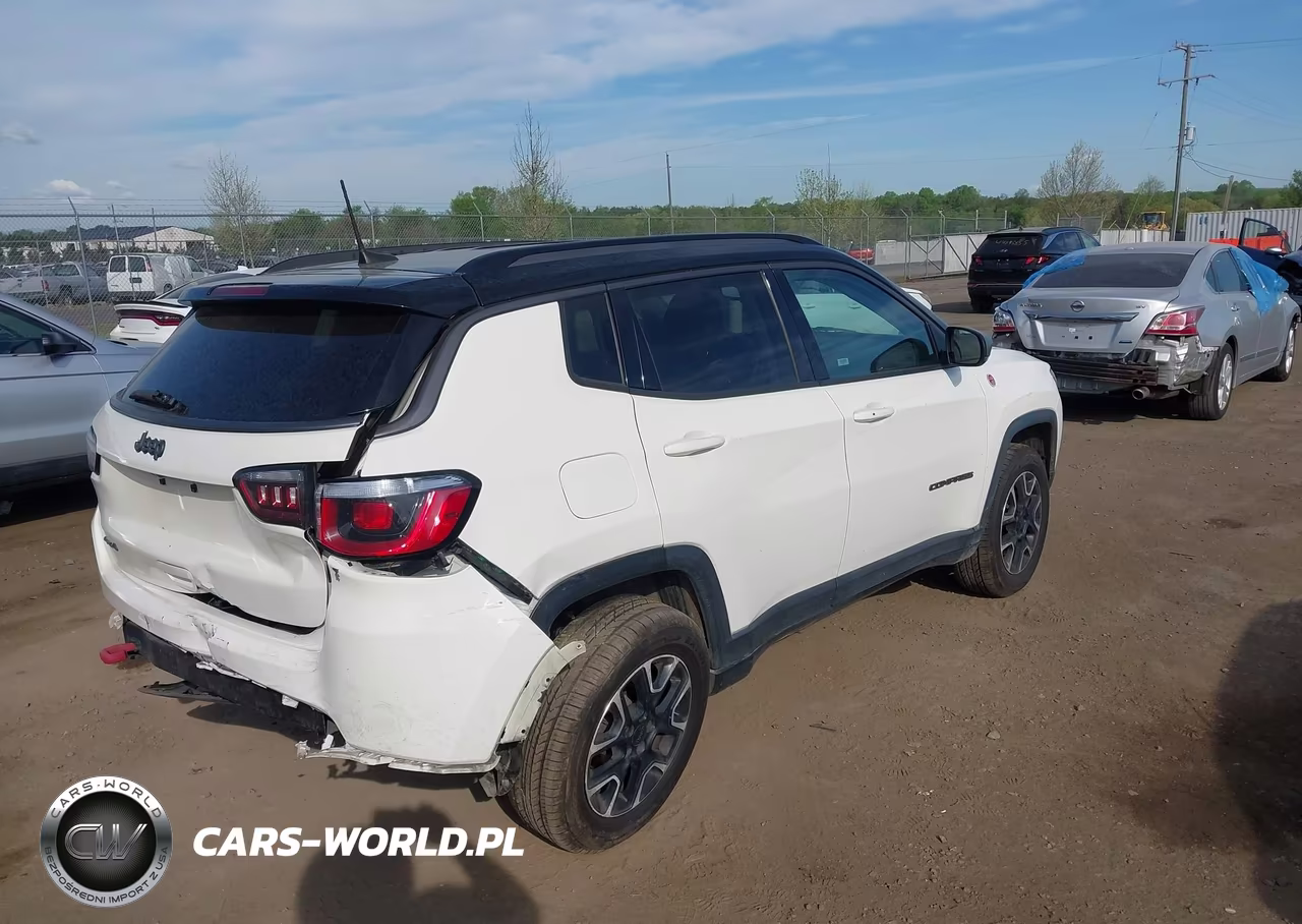 2020 Jeep Compass Trailhawk 4X4 VIN:3C4NJDDB5LT166947 - 4