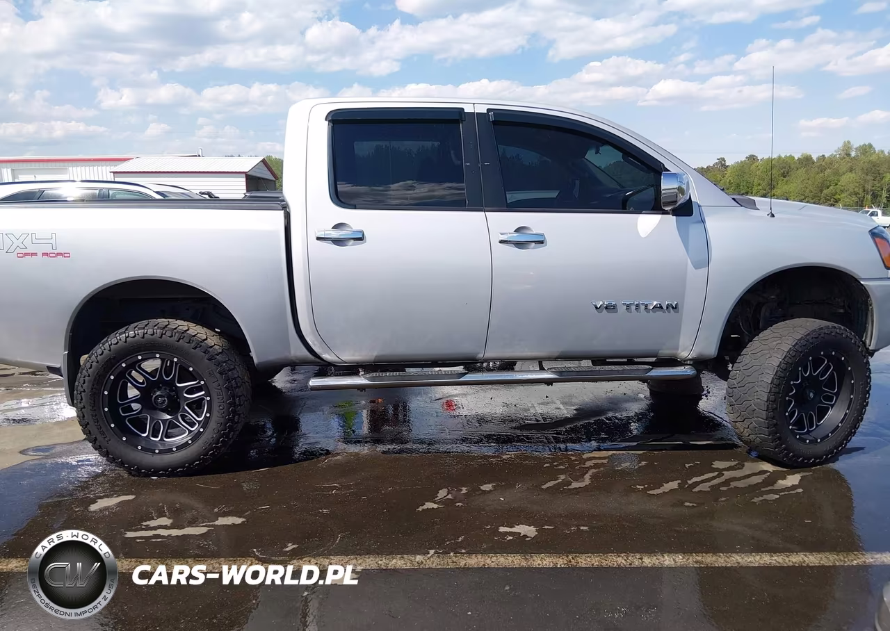 2015 Nissan Titan Pro-4X-S-Sl-Sv VIN:1N6AA0EJ1FN513902 - 13