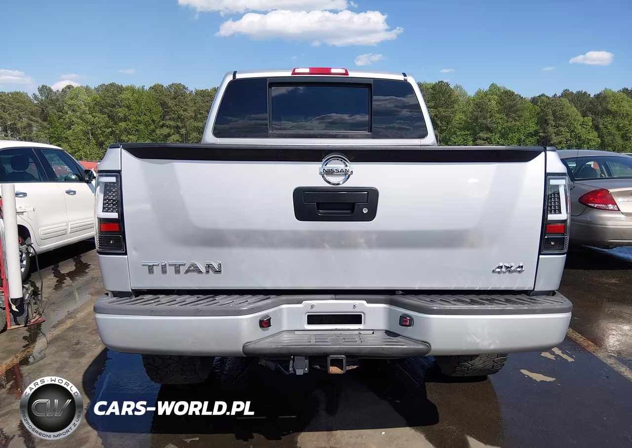 2015 Nissan Titan Pro-4X-S-Sl-Sv VIN:1N6AA0EJ1FN513902 - 16