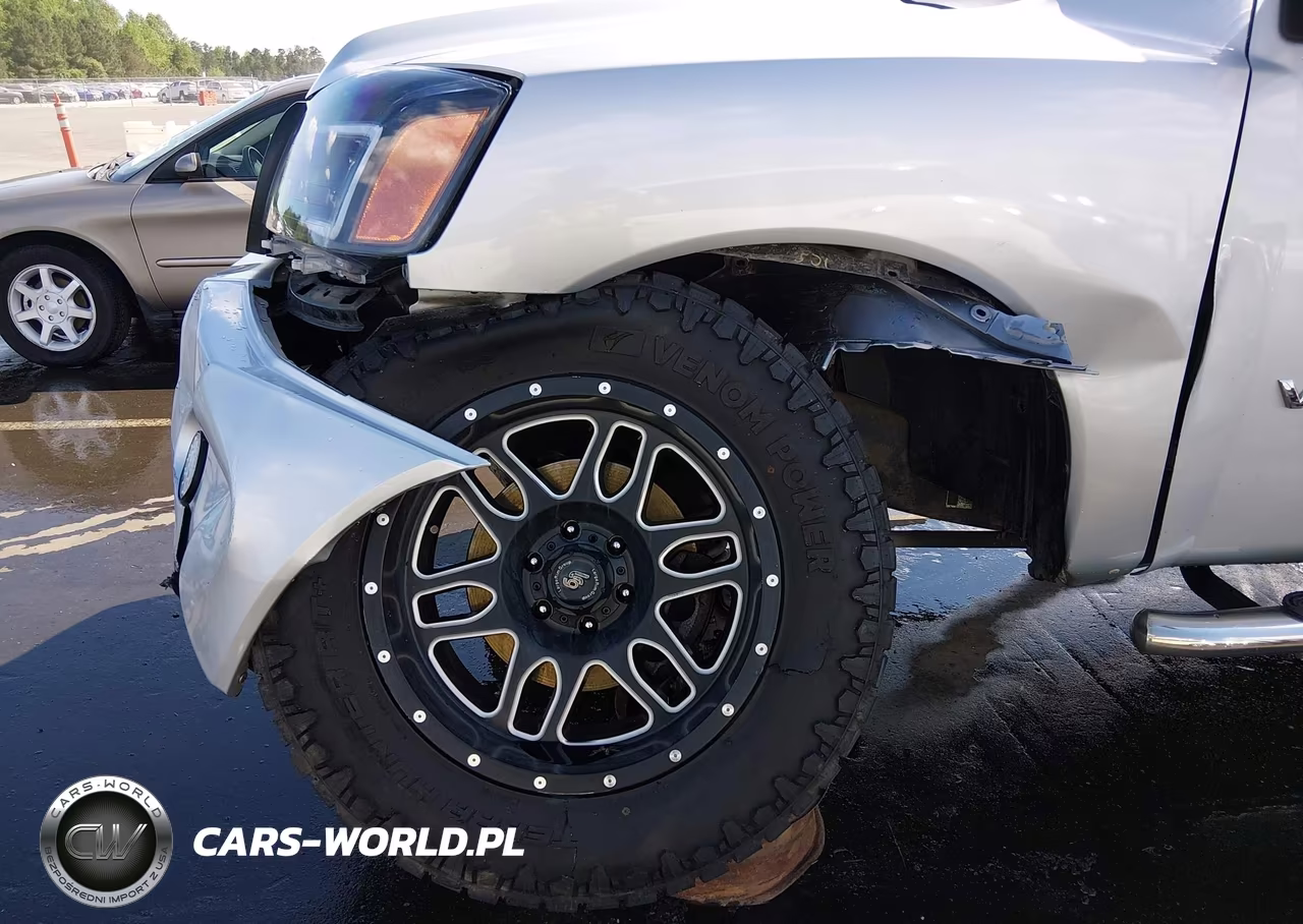 2015 Nissan Titan Pro-4X-S-Sl-Sv VIN:1N6AA0EJ1FN513902 - 6