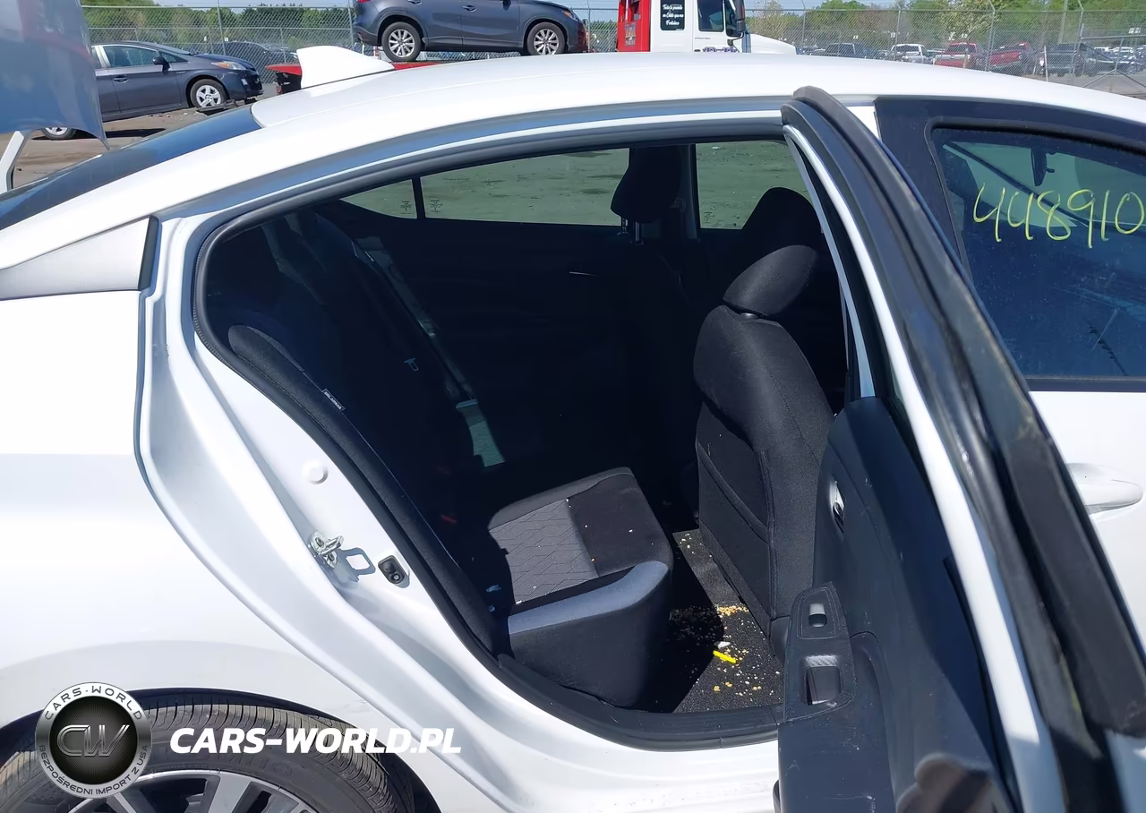 2025 Nissan Versa 1.6 Sv VIN:3N1CN8EVXSL864676 - 8
