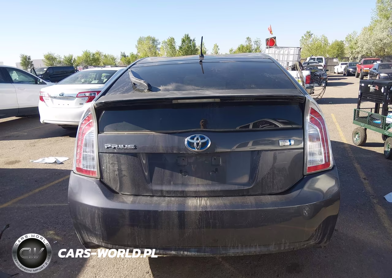 2013 Toyota Prius Two VIN:JTDKN3DU6D1692239 - 17