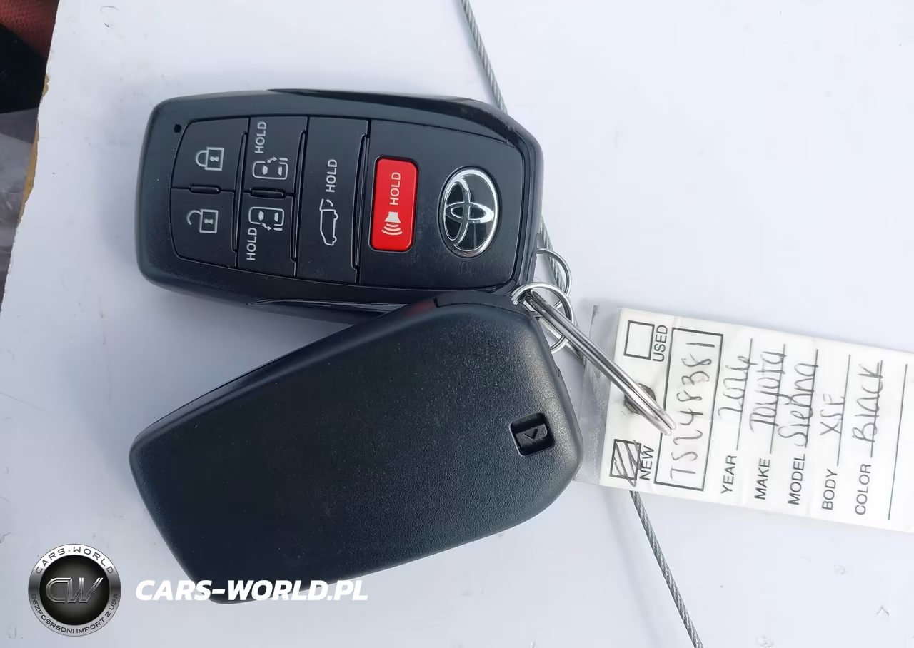 2026 Toyota Sienna Xse VIN:5TDXSKFC5TS248381 - 11