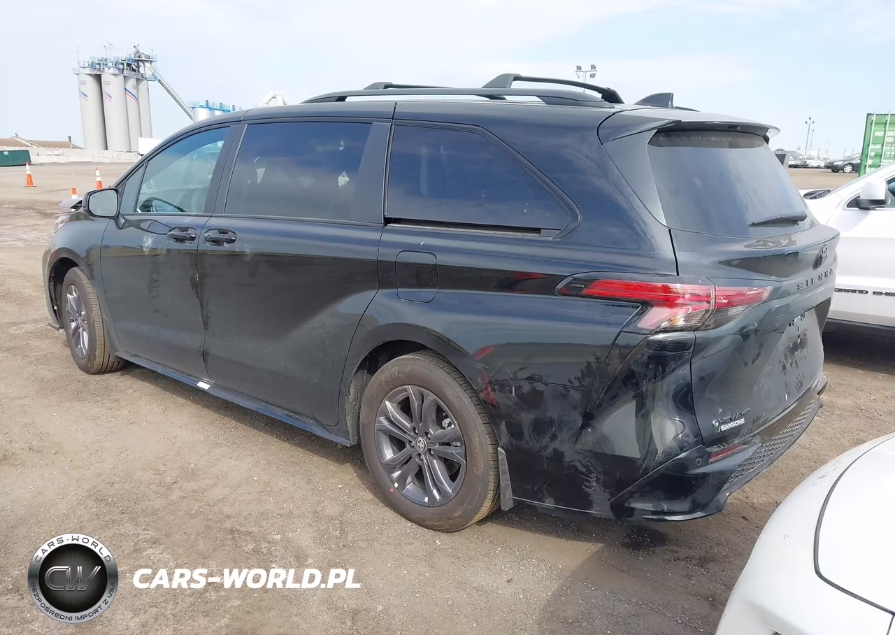 2026 Toyota Sienna Xse VIN:5TDXSKFC5TS248381 - 3