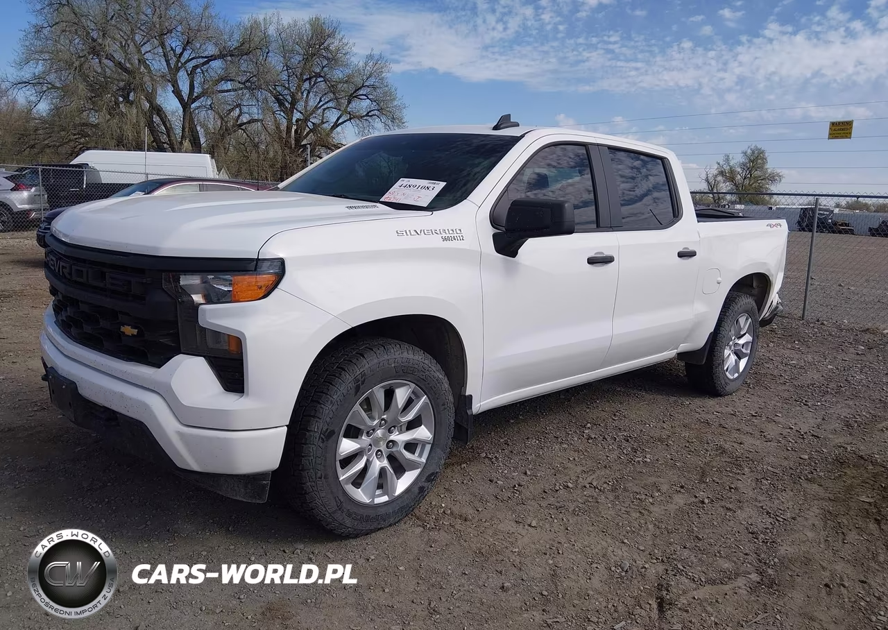 2024 Chevrolet Silverado 1500 4Wd Short Bed Custom VIN:1GCPDBEK8RZ362711 - 2