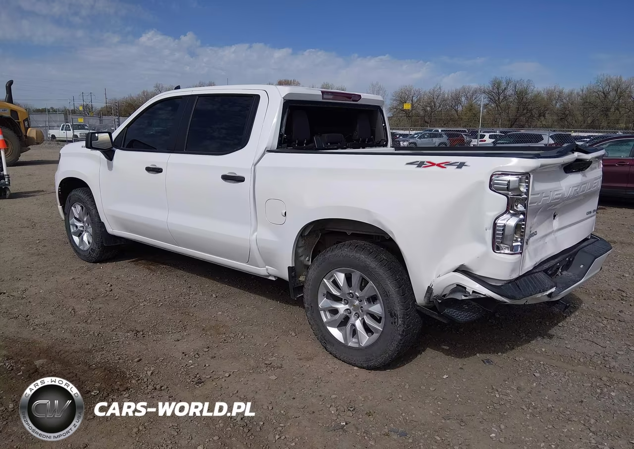 2024 Chevrolet Silverado 1500 4Wd Short Bed Custom VIN:1GCPDBEK8RZ362711 - 3