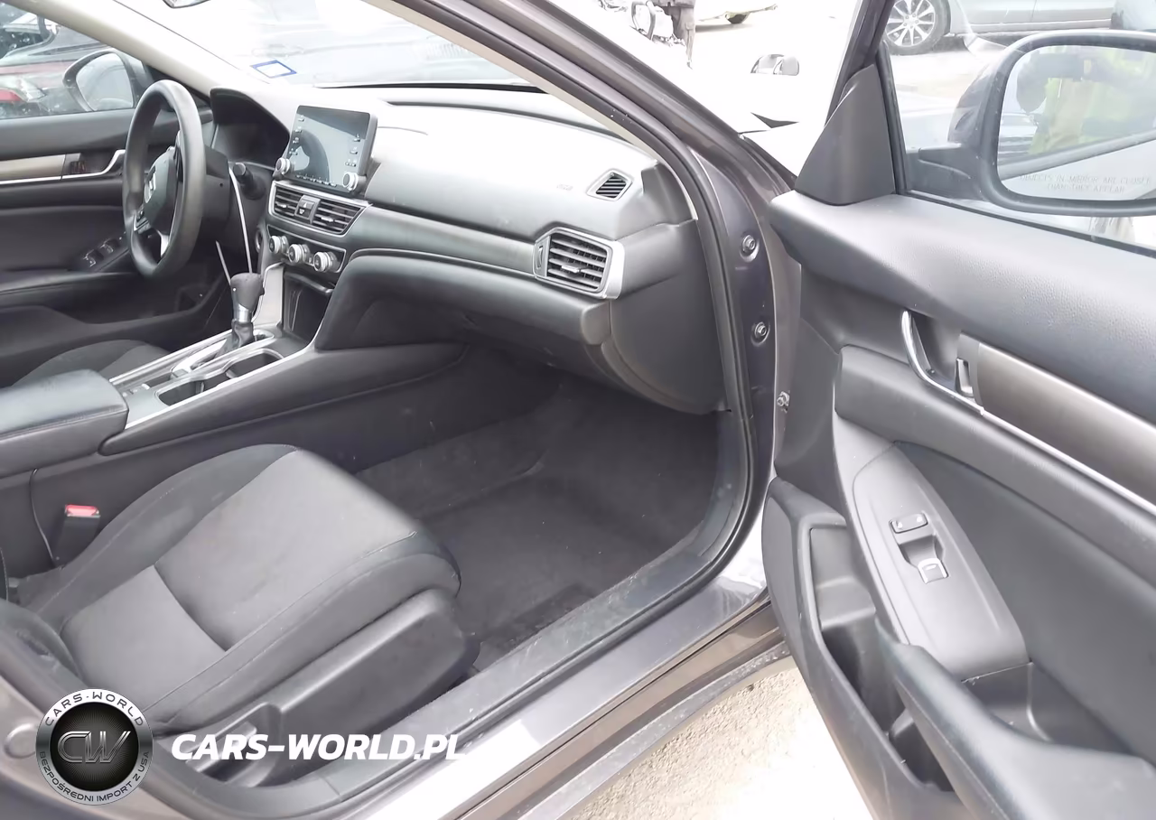 2018 Honda Accord Lx VIN:1HGCV1F16JA140099 - 5