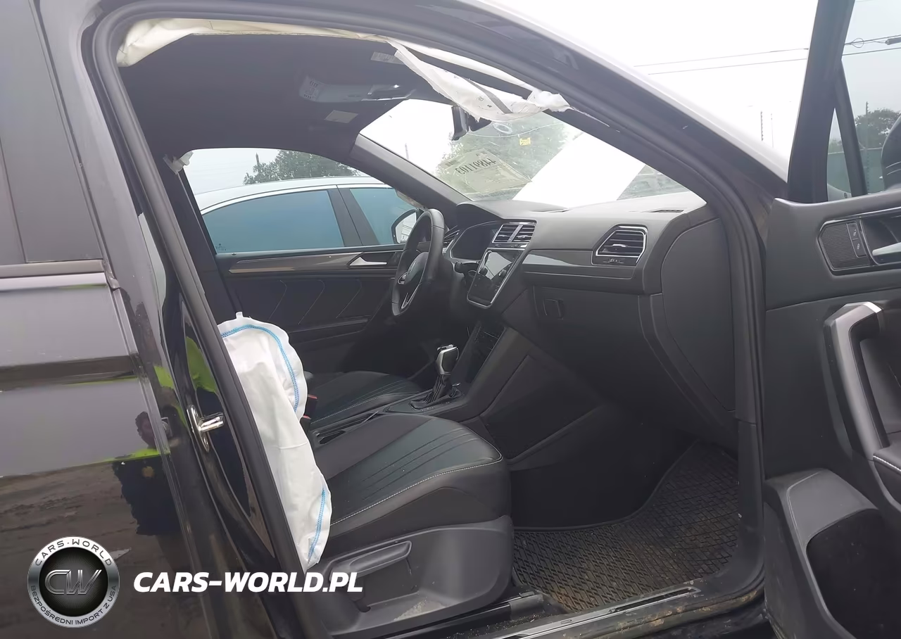 2024 Volkswagen Tiguan 2.0T Se R-Line Black VIN:3VVCB7AX9RM100086 - 5