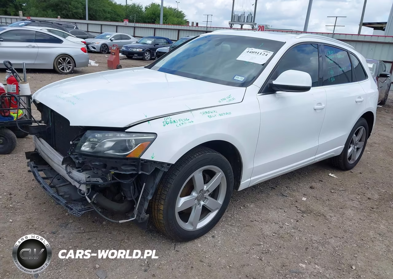 2011 Audi Q5 2.0T Premium VIN:WA1LFAFP1BA014261 - 2