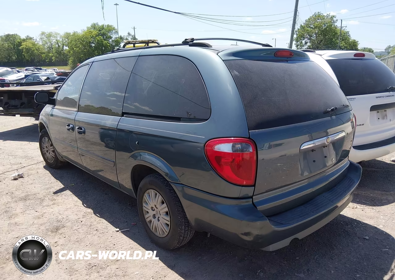 2007 Chrysler Town & Country Lx VIN:2A4GP44R57R216916 - 3
