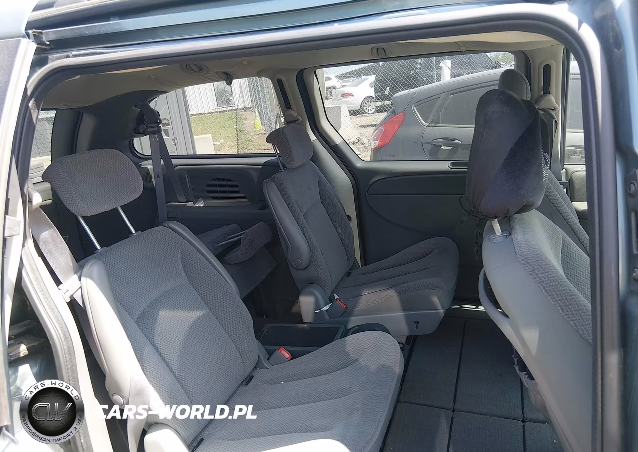 2007 Chrysler Town & Country Lx VIN:2A4GP44R57R216916 - 8