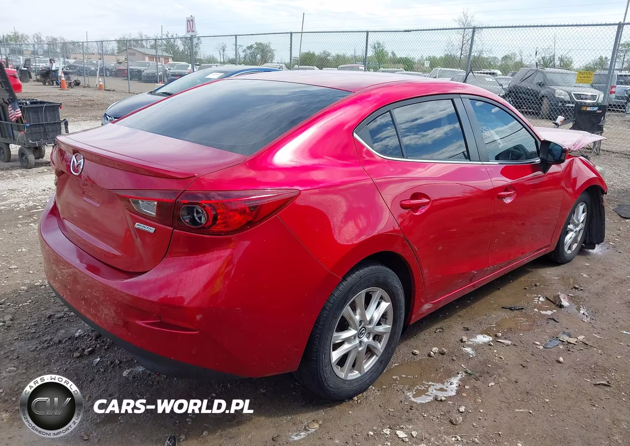 2016 Mazda Mazda3 I Touring VIN:JM1BM1V70G1318682 - 4