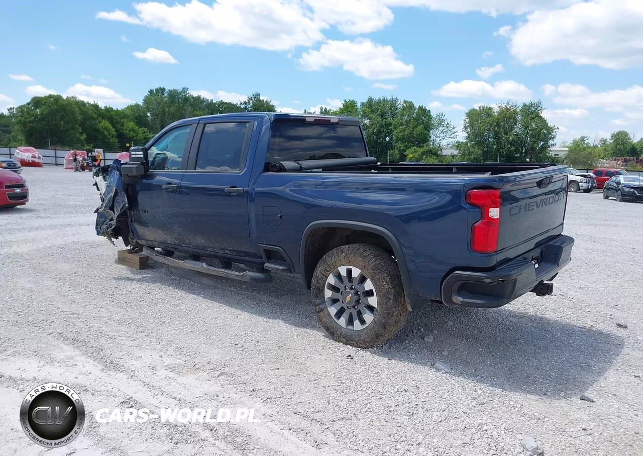 2021 Chevrolet Silverado 2500Hd 4Wd Standard Bed Custom VIN:1GC4YME71MF111733 - 3