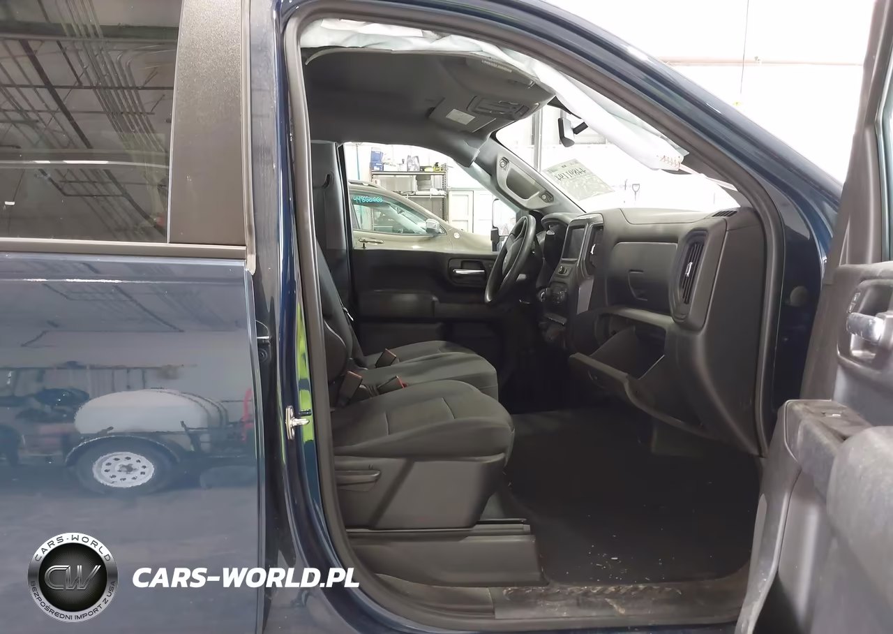 2021 Chevrolet Silverado 2500Hd 4Wd Standard Bed Custom VIN:1GC4YME71MF111733 - 5