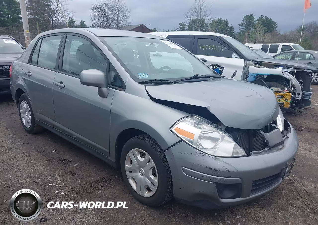 2011 Nissan Versa 1.8S