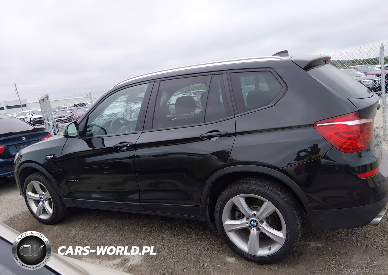 2017 BMW X3 xDrive28I VIN:5UXWX9C39H0T22324 - 14
