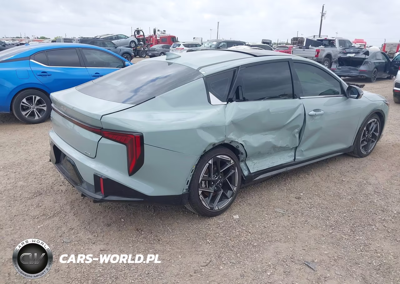 2025 Kia K4 Gt-Line VIN:3KPFW4DE4SE211492 - 4