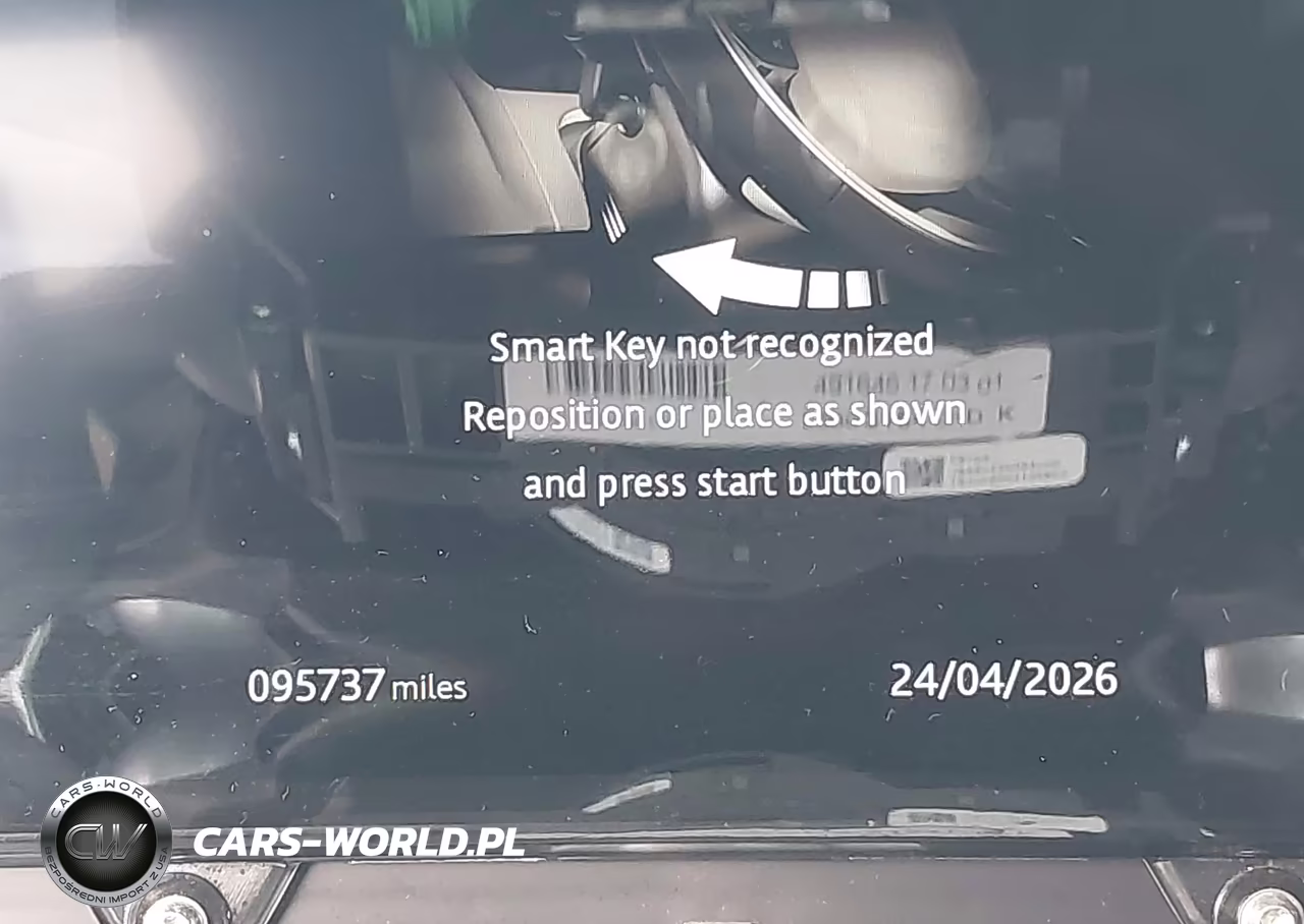 2020 Land Rover Range Rover Velar P340 R-Dynamic S VIN:SALYK2FVXLA240207 - 16