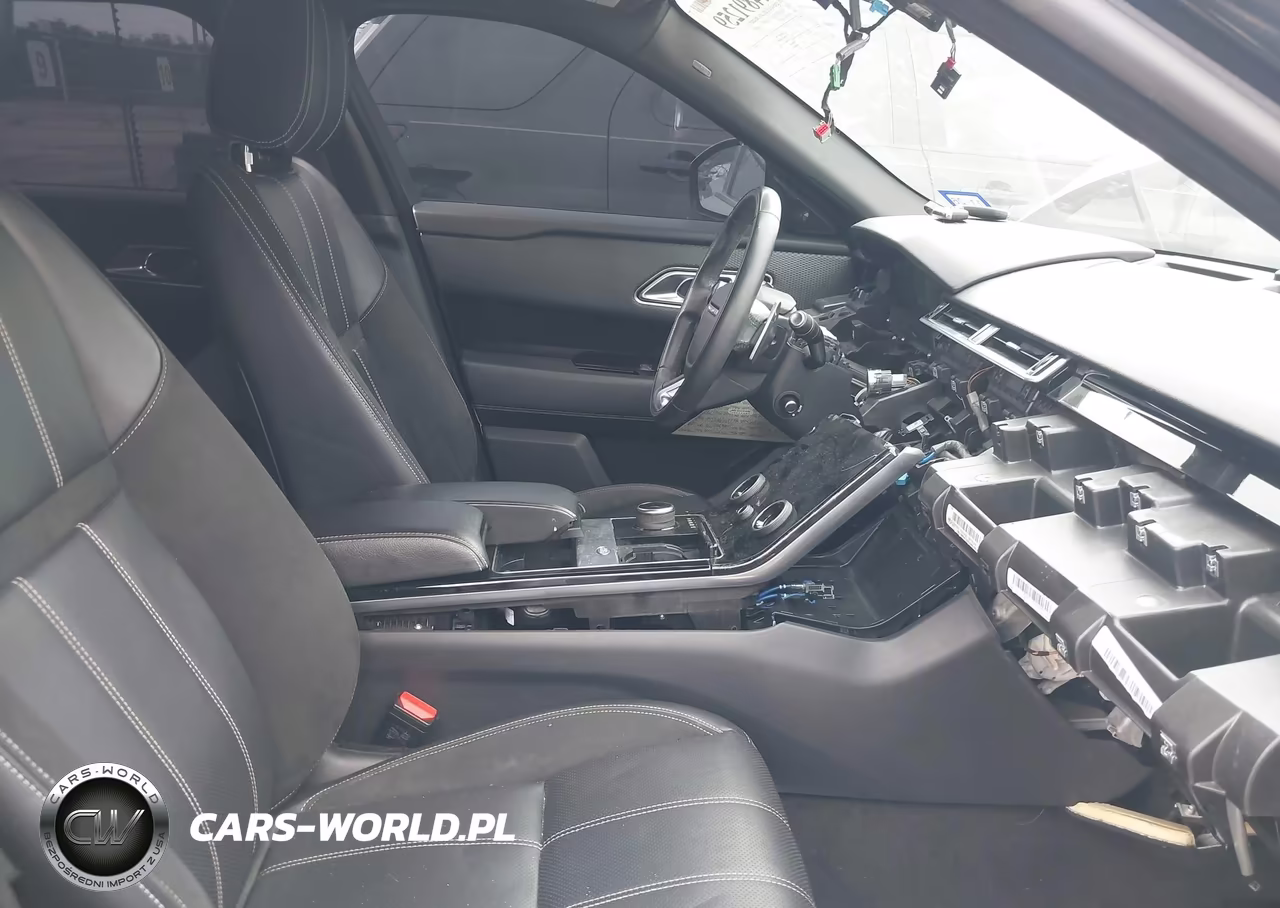 2020 Land Rover Range Rover Velar P340 R-Dynamic S VIN:SALYK2FVXLA240207 - 5