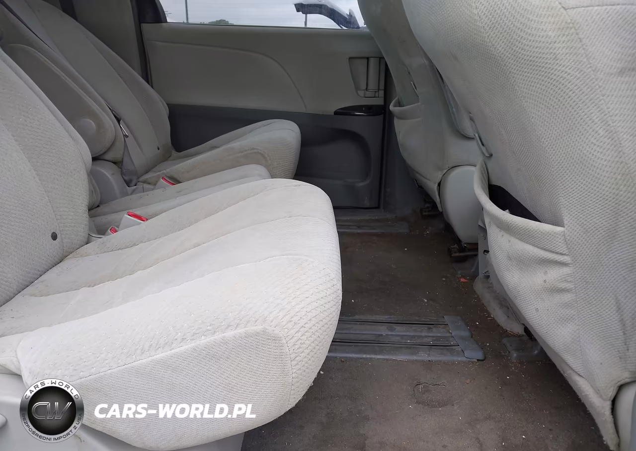 2011 Toyota Sienna Le V6 VIN:5TDKK3DC9BS099071 - 8