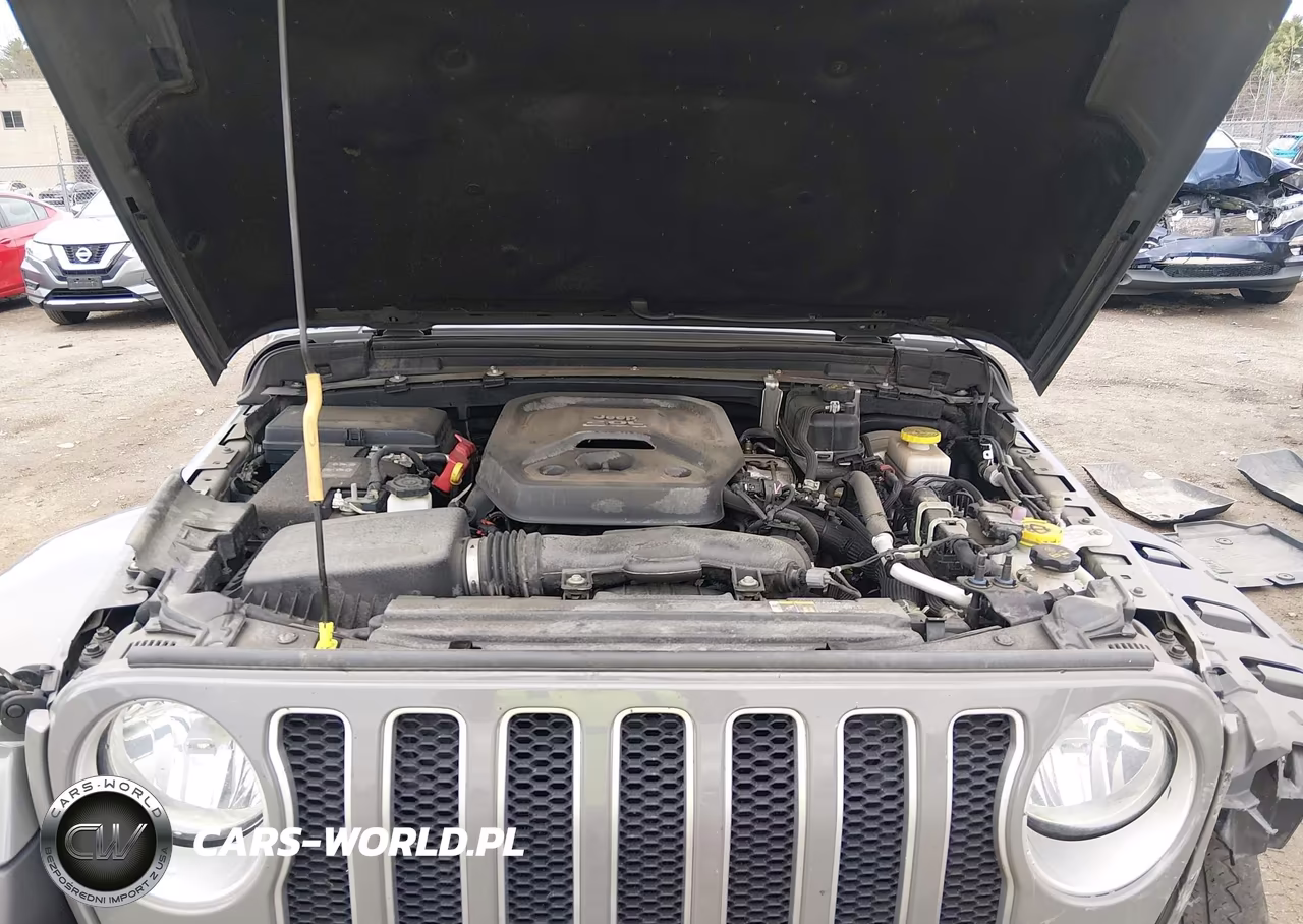2019 Jeep Wrangler Unlimited Sahara 4X4 VIN:1C4HJXEN0KW512449 - 10