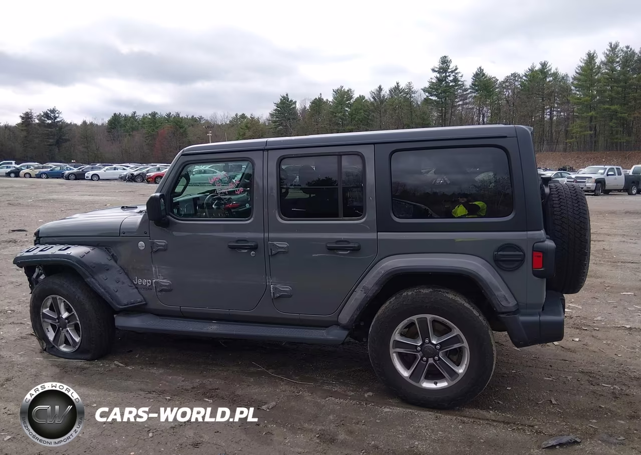 2019 Jeep Wrangler Unlimited Sahara 4X4 VIN:1C4HJXEN0KW512449 - 14