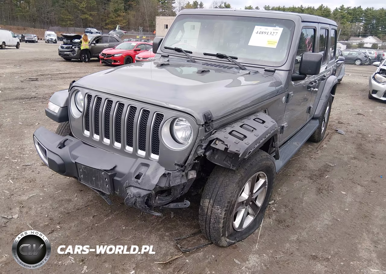 2019 Jeep Wrangler Unlimited Sahara 4X4 VIN:1C4HJXEN0KW512449 - 6