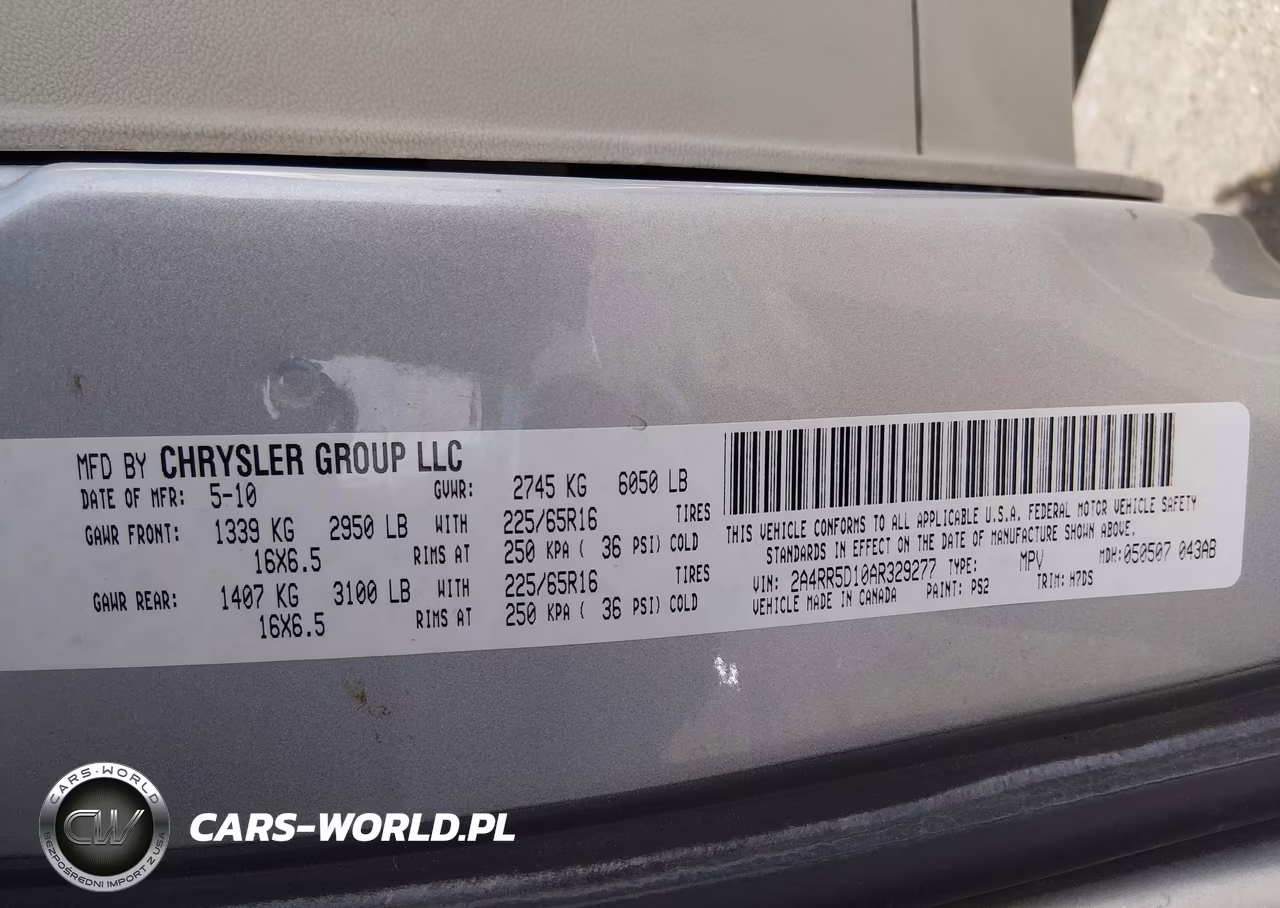 2010 Chrysler Town & Country Touring VIN:2A4RR5D10AR329277 - 9