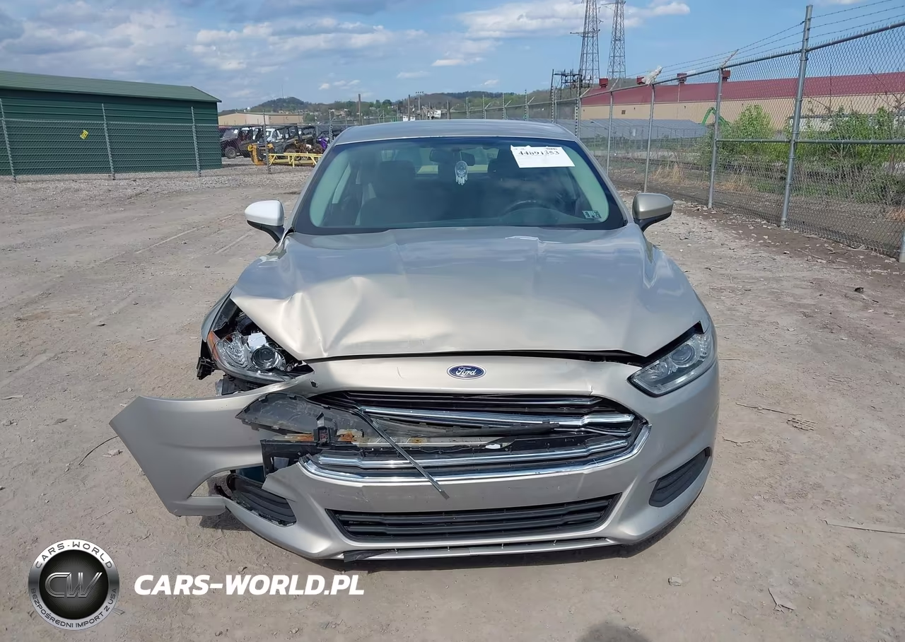 2015 Ford Fusion S VIN:3FA6P0G72FR243171 - 12