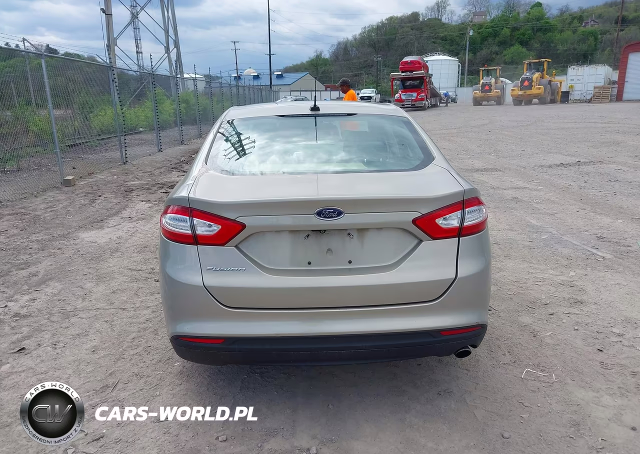 2015 Ford Fusion S VIN:3FA6P0G72FR243171 - 16