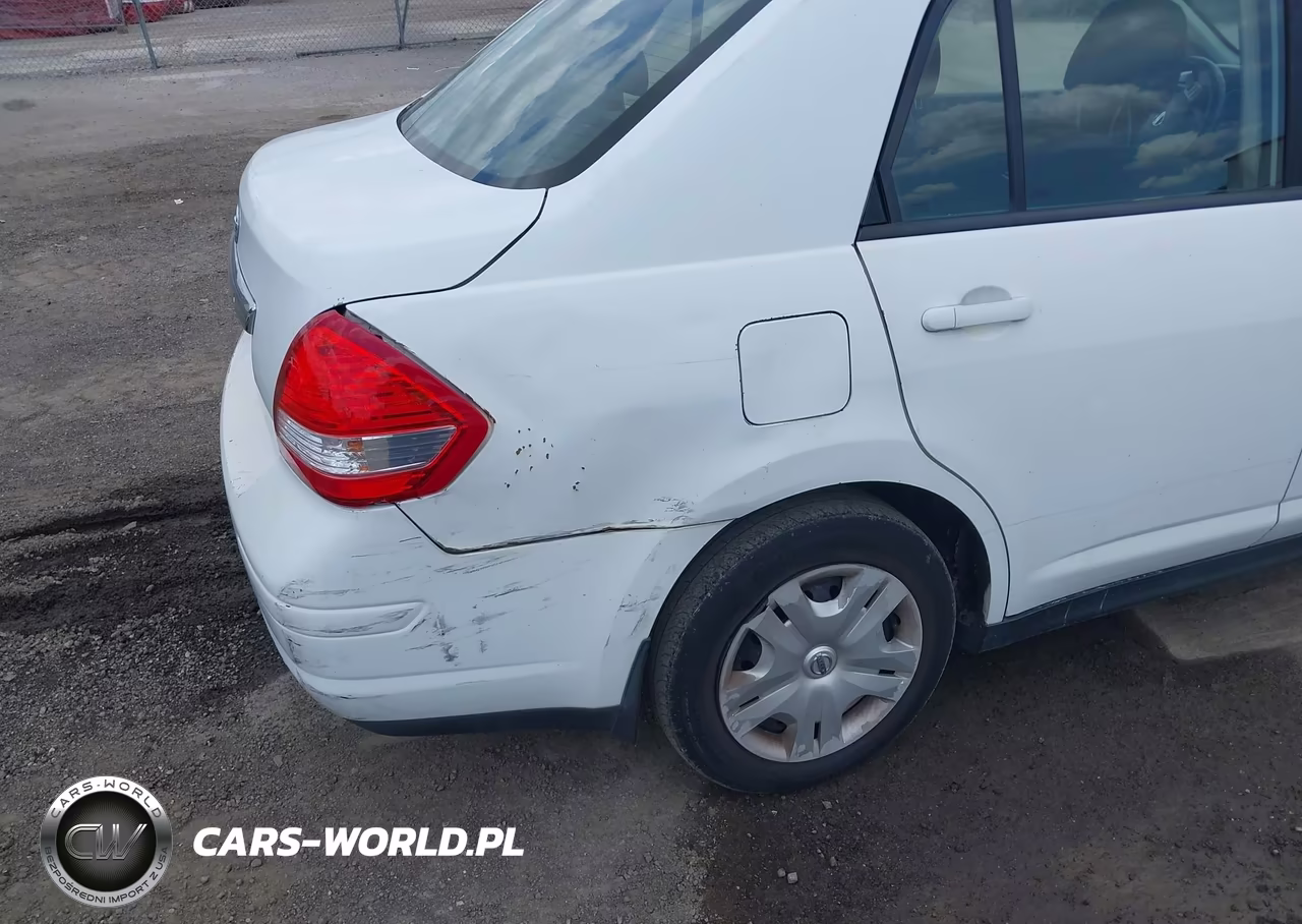 2011 Nissan Versa 1.8S VIN:3N1BC1AP7BL421465 - 18
